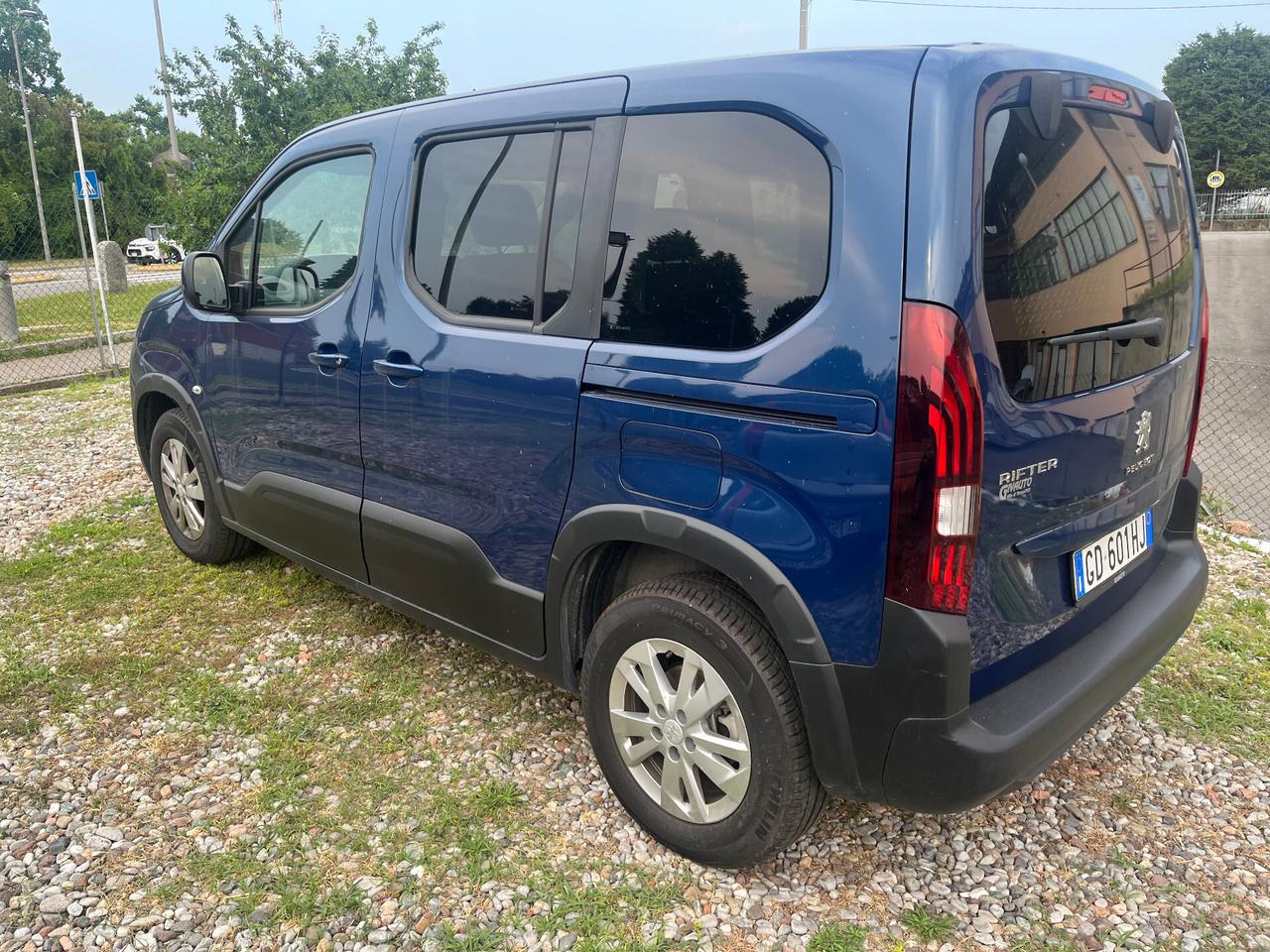 Peugeot Rifter Puretech 110 S&S Allure Standard