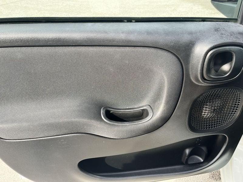 FIAT Panda 1.2 EasyPower GPL - UCONNECT (120-23)