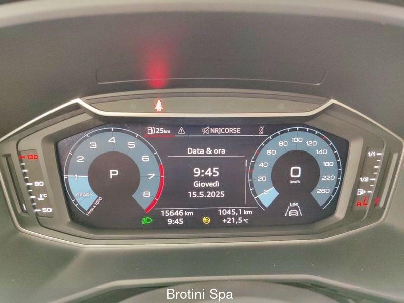 Audi A1 citycarver 30 TFSI S tronic Admired