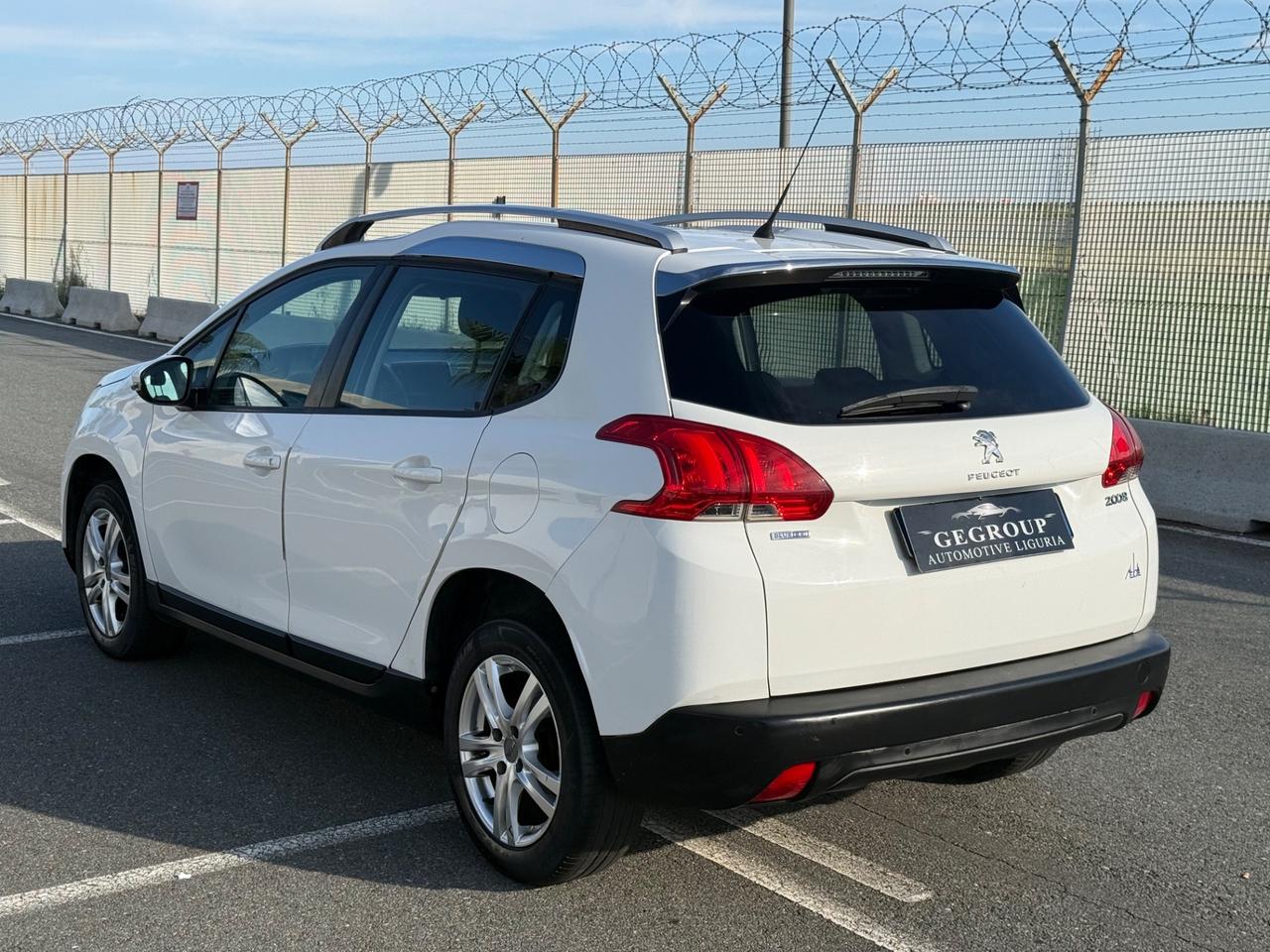 Peugeot 2008 BlueHDi 100 Allure-TETTO-FULL-PERMUTABILE