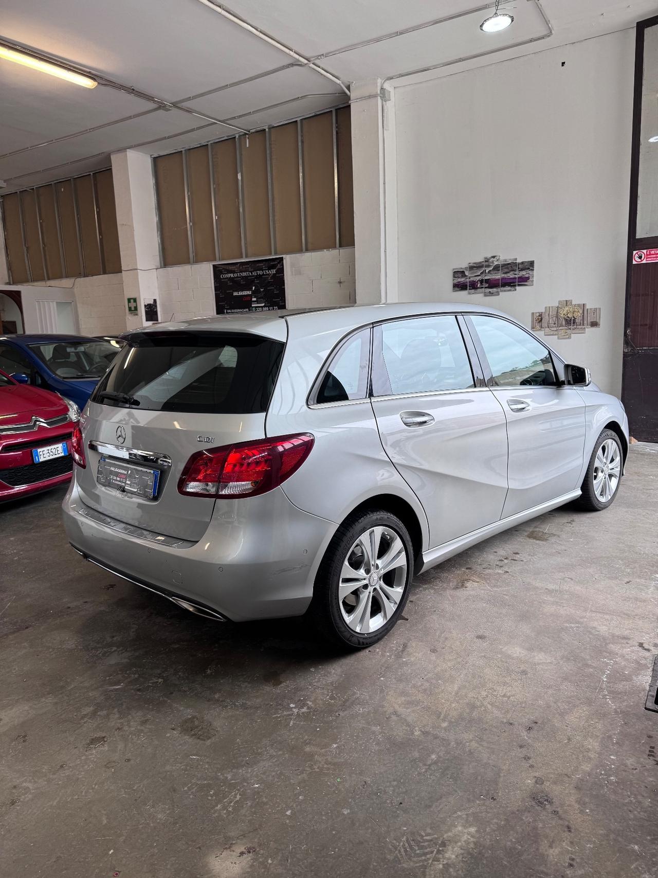 Mercedes-benz B 180 d Automatic Sport