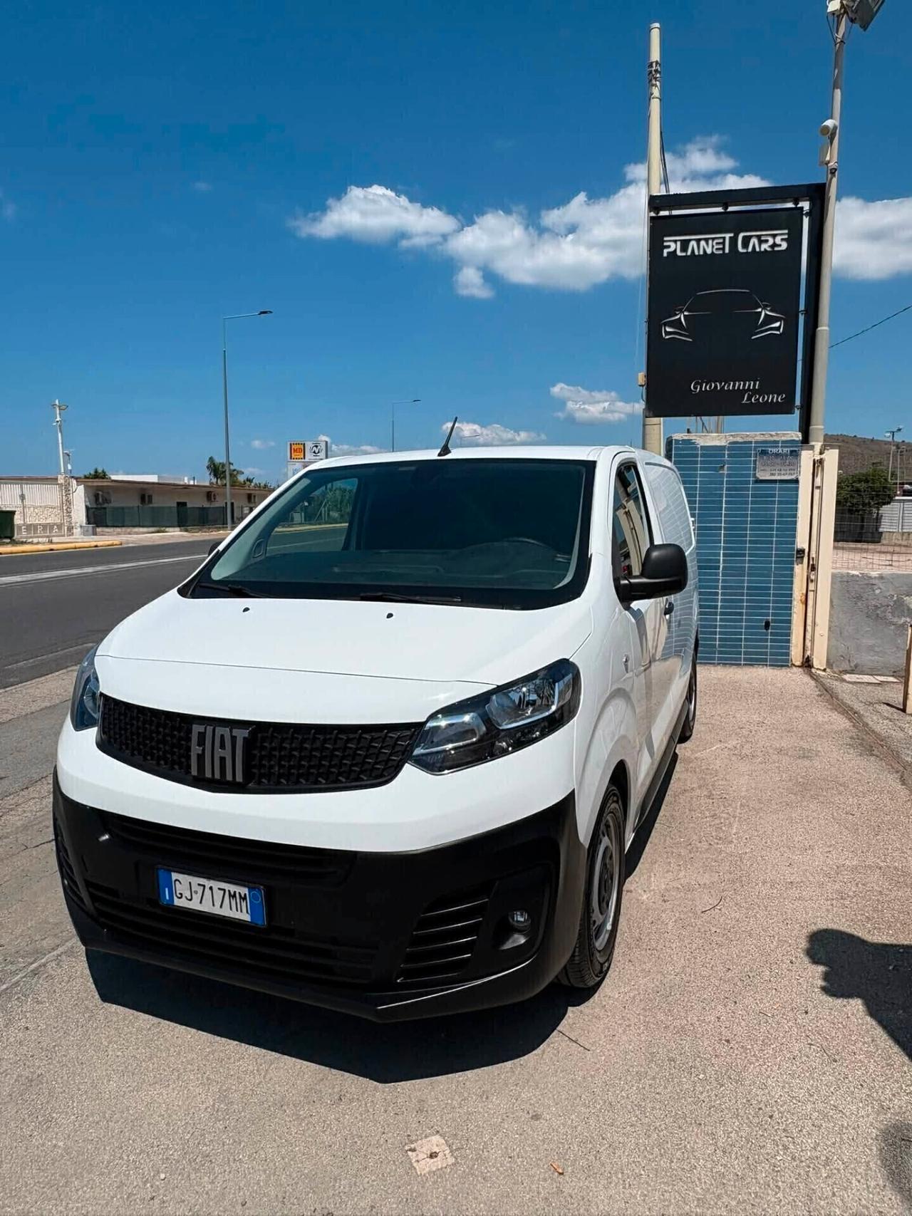 Fiat 1.5cc 120 CV navi + camera