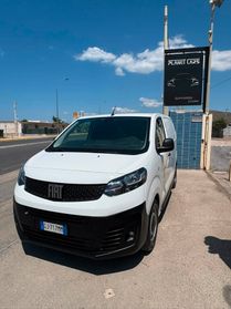 Fiat 1.5cc 120 CV navi + camera
