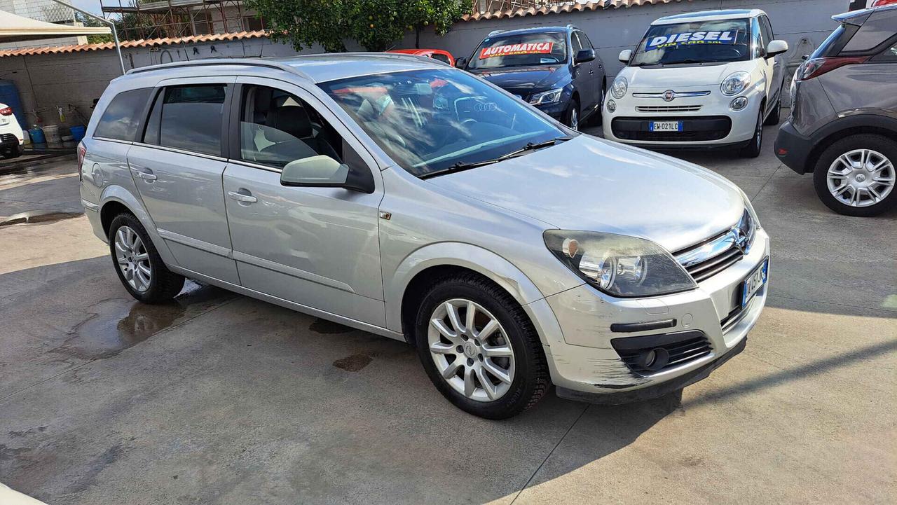 Opel Astra 1.6 16V Twinport Station Wagon Cosmo