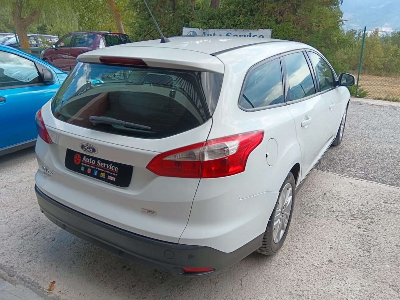 Ford Focus 1.6 TDCi 95CV SW SENSORI PARK