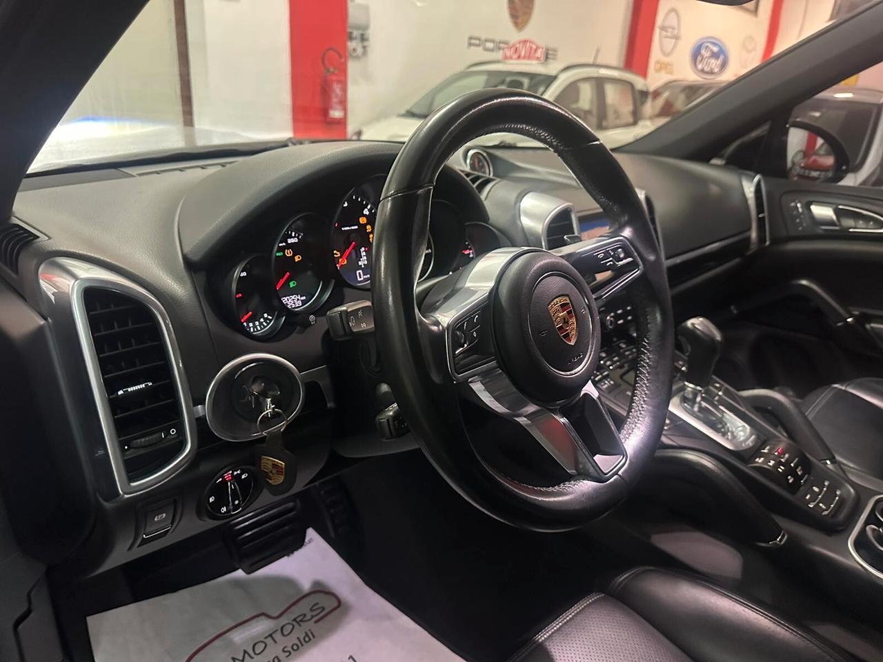 Porsche Cayenne 3.0 Diesel Platinum Edition