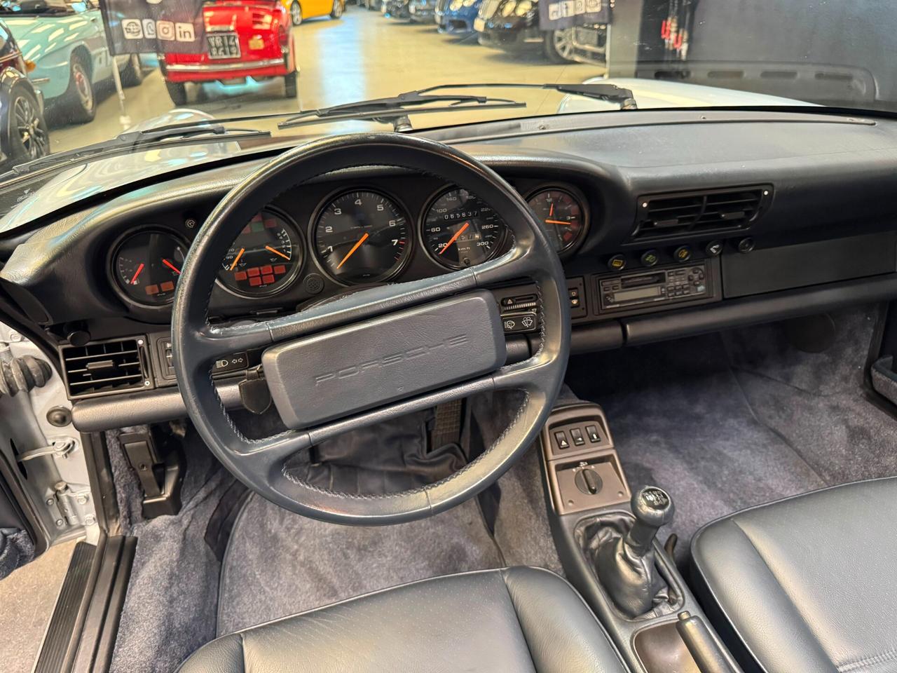 Porsche 964 Carrera 2 Cabrio
