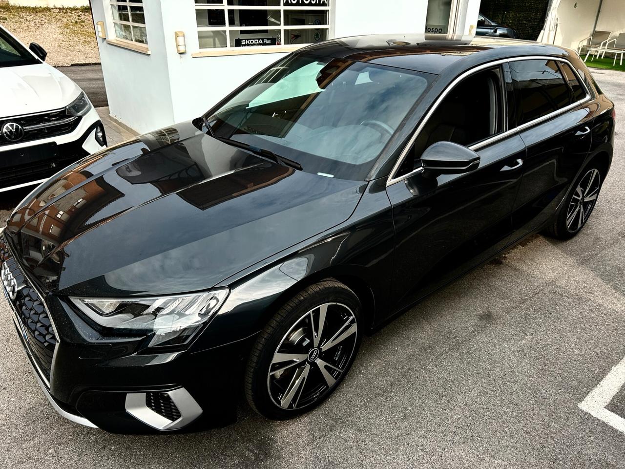 Audi A3 SPB 30 g-tron S tronic Bsn Adv 2021