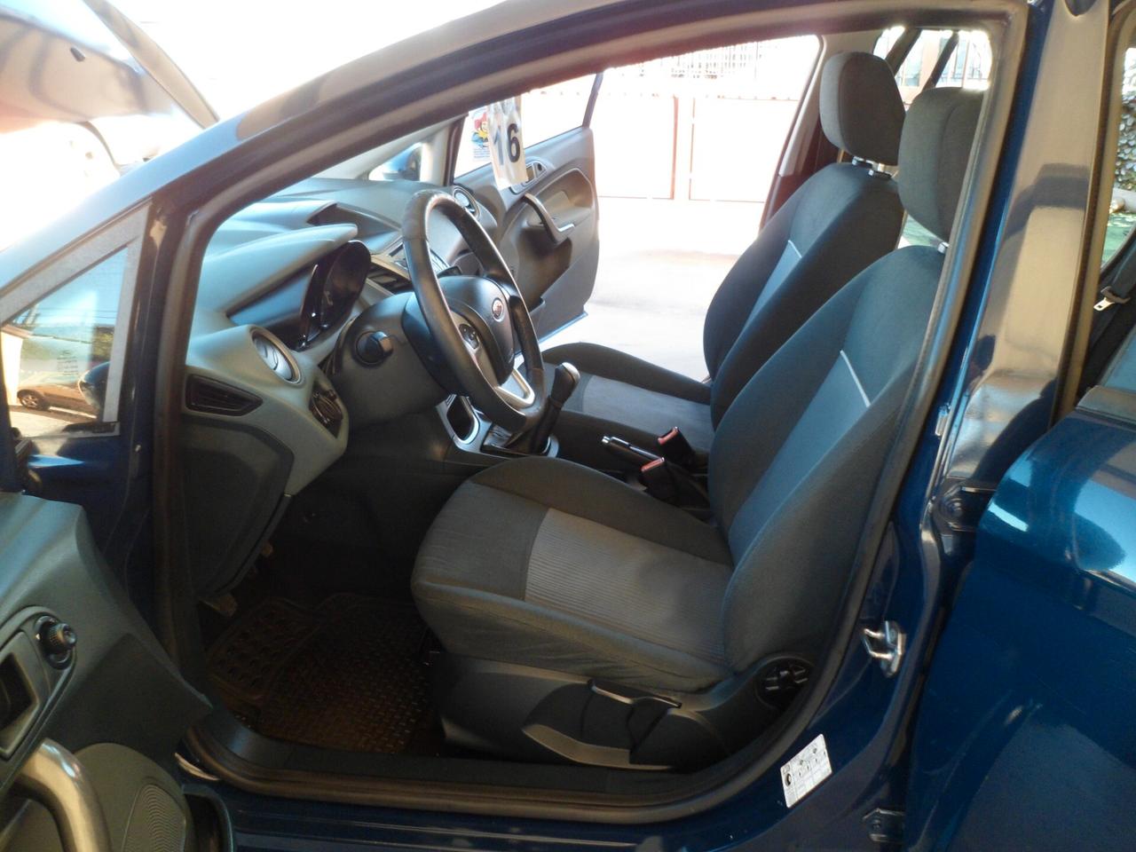 FORD Fiesta 1.4 tdci 68cv neopatentati 5p 10