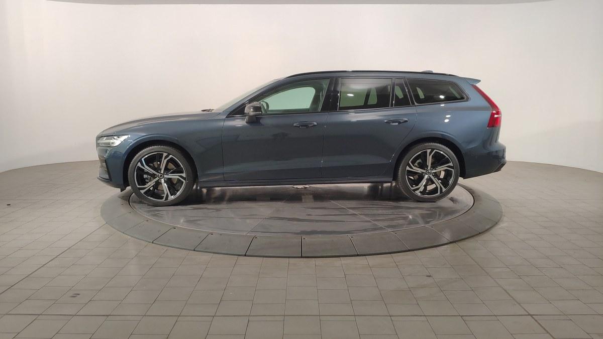 VOLVO V60 B4 Mild Hybrid Automatico Plus Dark