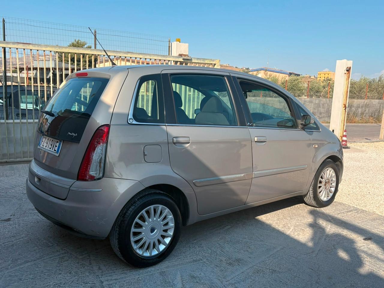Lancia MUSA 1.3 Multijet 16V Argento