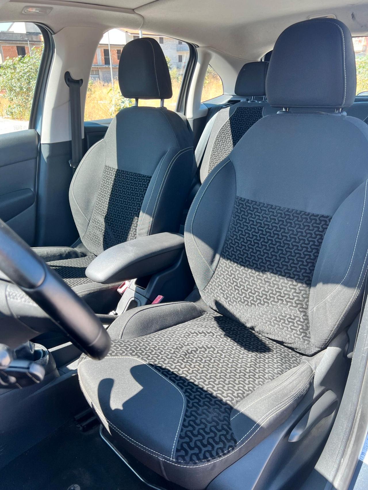Citroen C3 1.4 HDi O-C-C-A-S-I-O-N-E FULL 2011