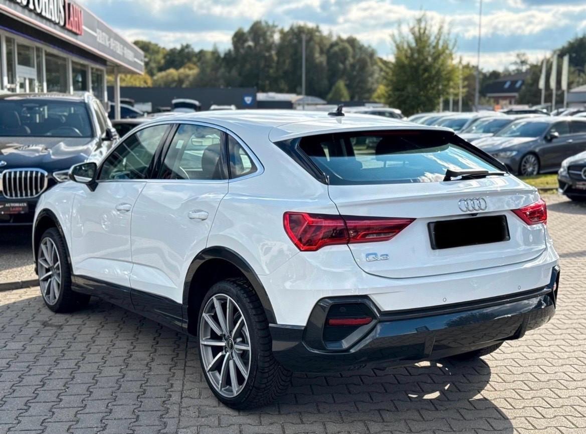 Audi Q3 Sportback 35TDI S-TRONIC S-LINE