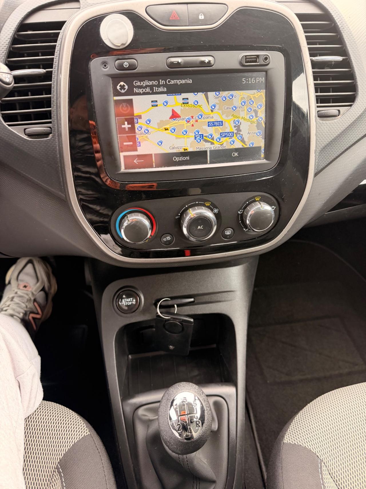 Renault Captur 1.5 dCi 8V 90 CV EDC Energy R-Lin2014