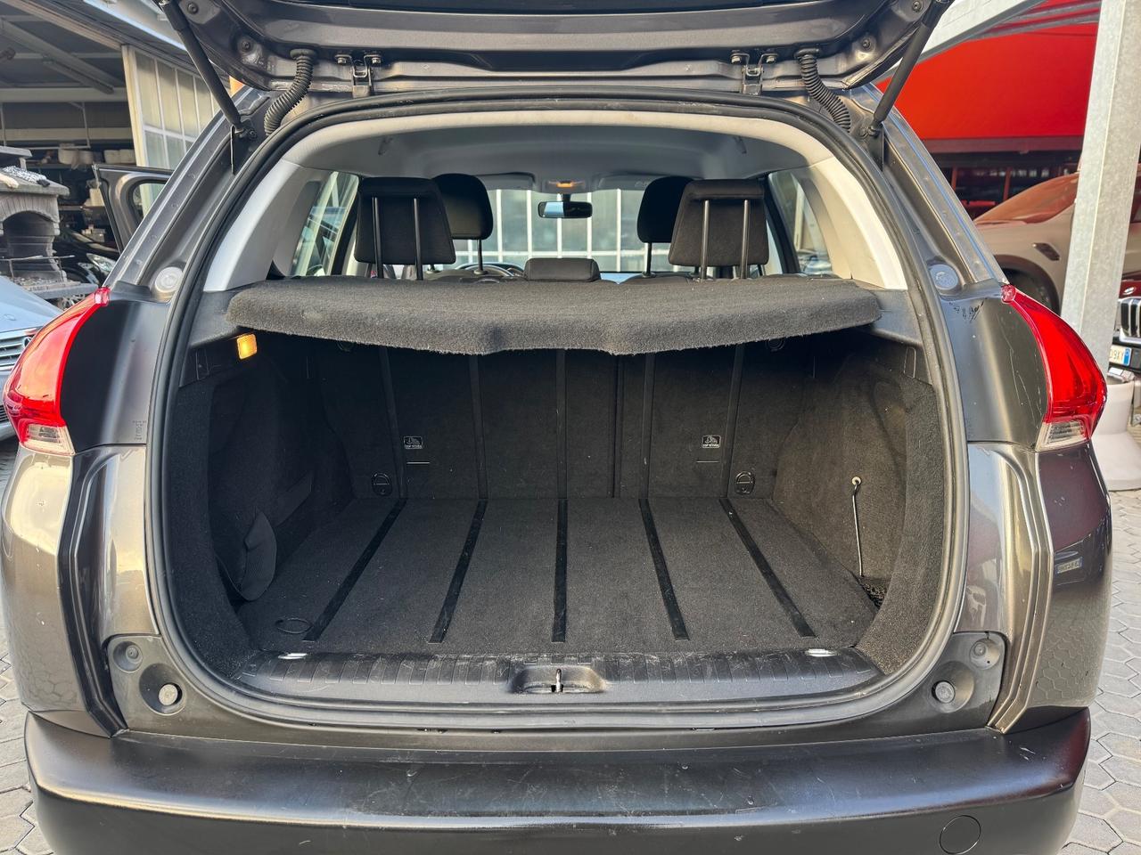 Peugeot 2008 1.2 ADATTA A NEOPTATENTATI PureTech 82 Allure