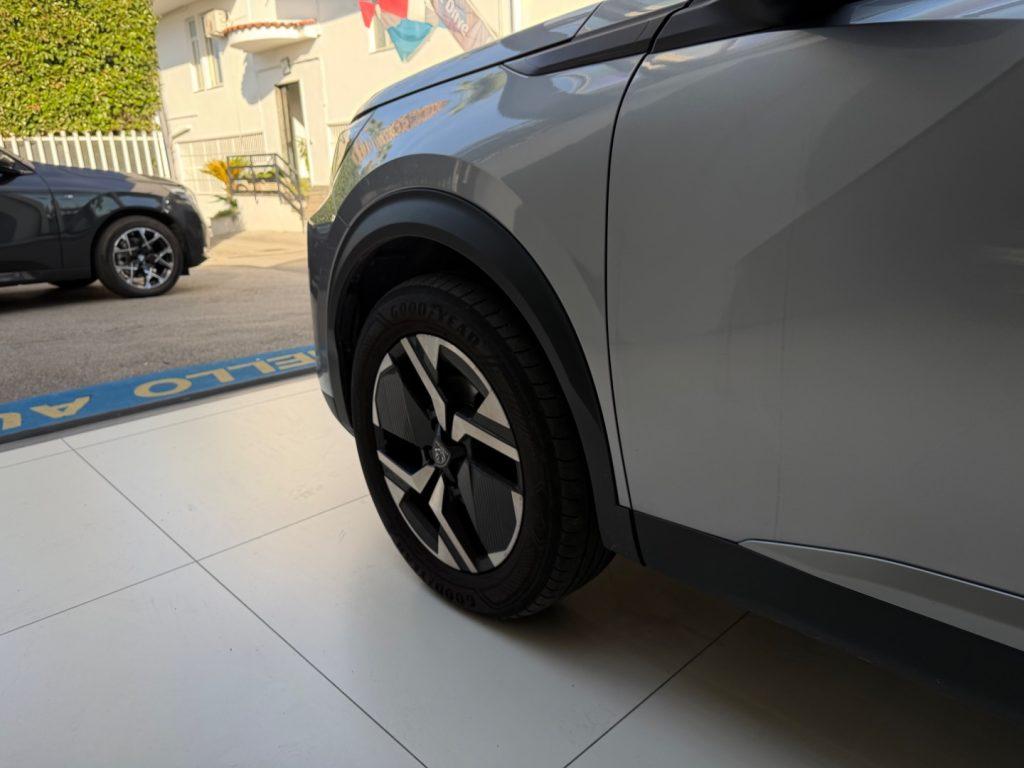 Peugeot 2008 PureTech 130 S&S EAT8 Allure da €229,00 mensili