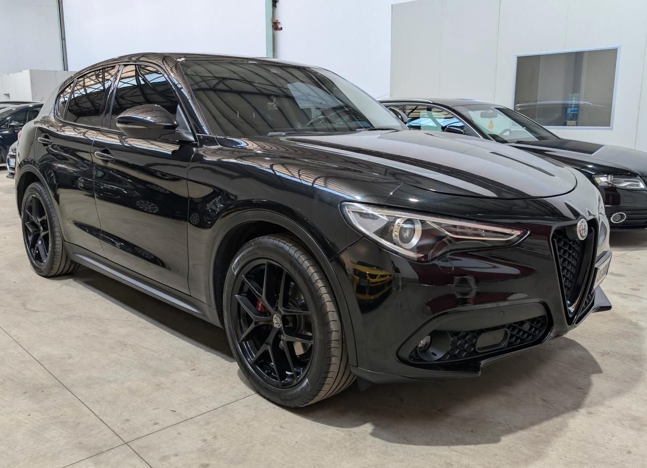 Alfa Romeo Stelvio 2.2 Turbodiesel 190 CV AT8 RWD Executive