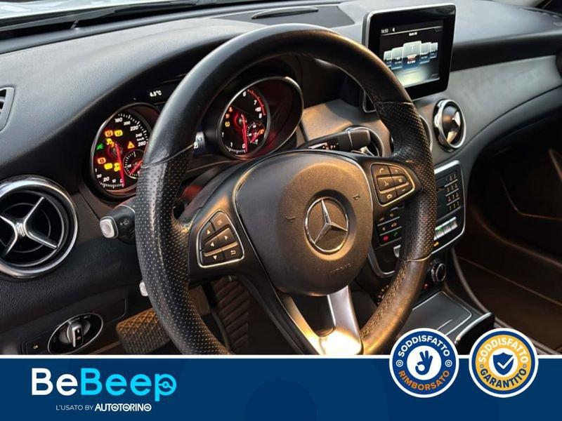 Mercedes-Benz GLA 180 SPORT AUTO