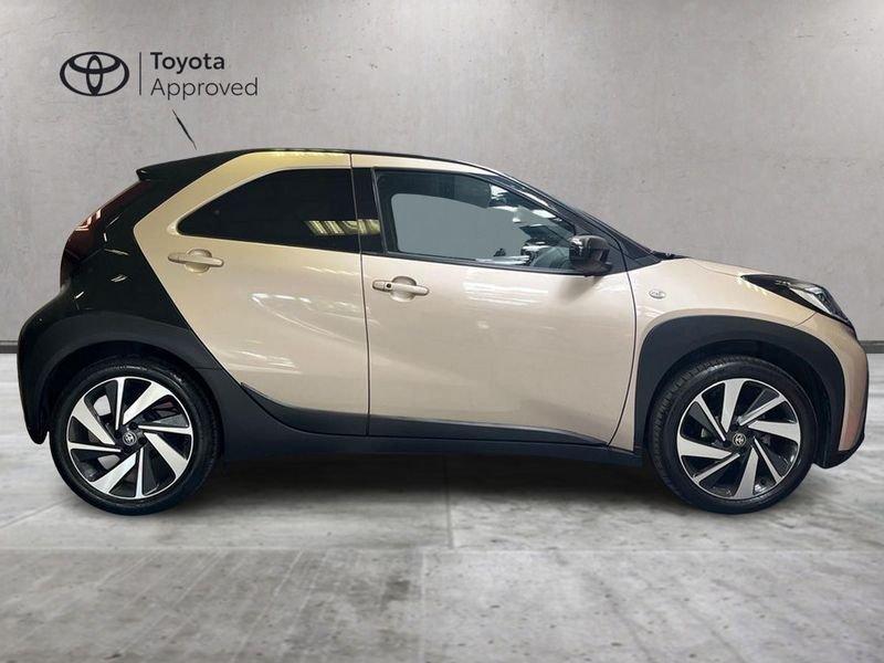 Toyota Aygo X 1.0B (72 CV) Lounge S-CVT