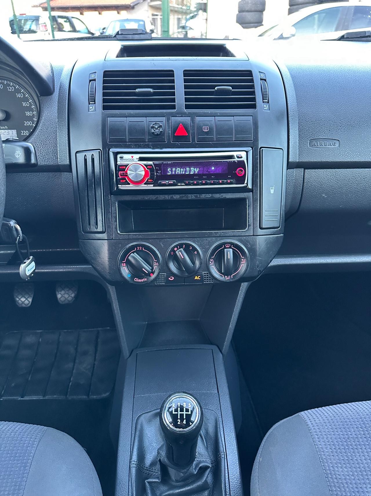 Volkswagen Polo 1.4/69CV TDI 5p. Sportline