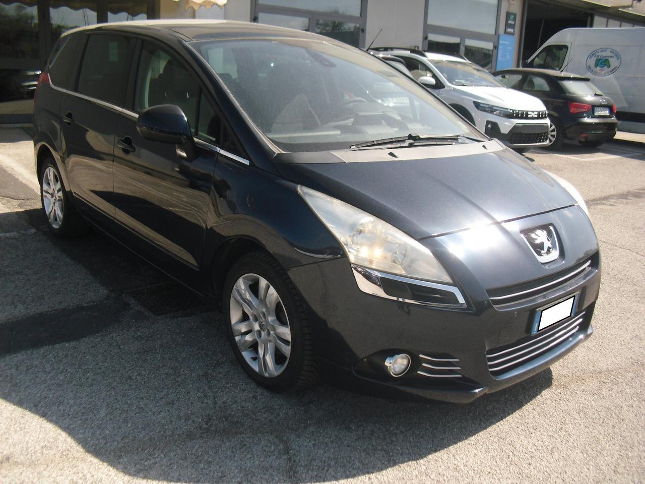 Peugeot 5008 2.0 HDi 150CV Féline 7 POSTI, FULL OPT, UNIPRO'