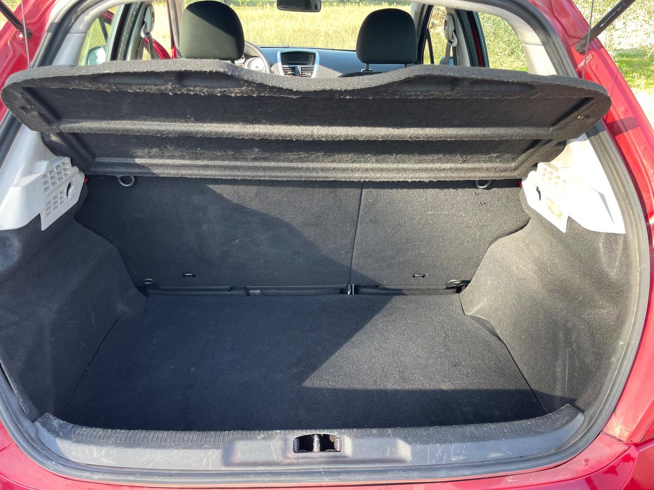 Peugeot 207 1.4 8V 75CV 5p. Energie Sport