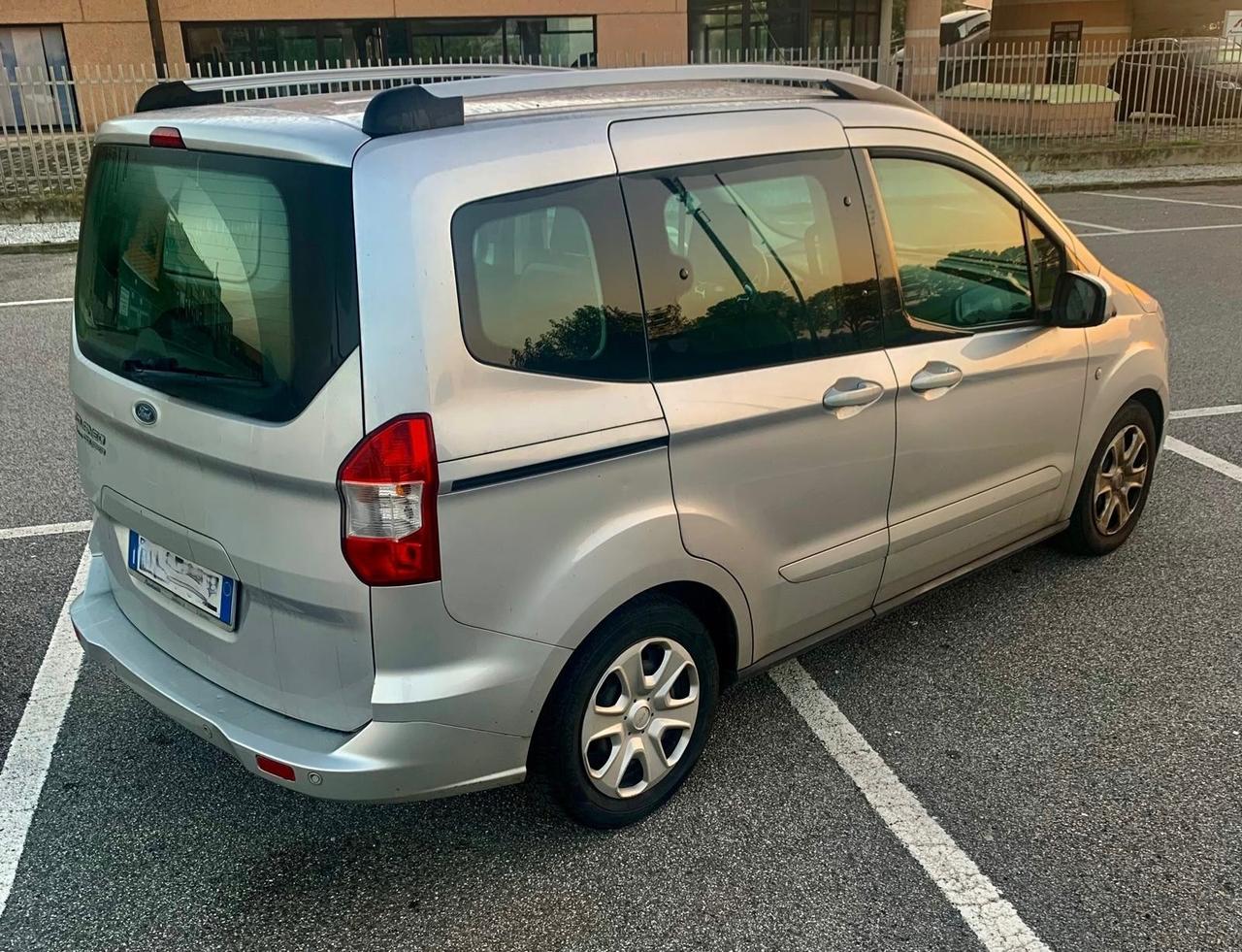 FORD TOURNEO COURIER 1.5 DCI PLUS 75CV