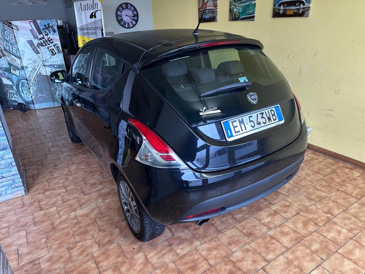 Lancia Ypsilon 1.2benz. 5 porte GPL Gold
