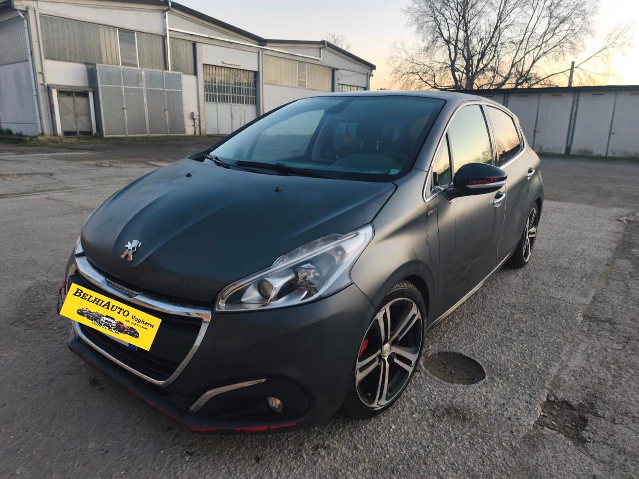 Peugeot 208 GT 2016----1.2 Benzina