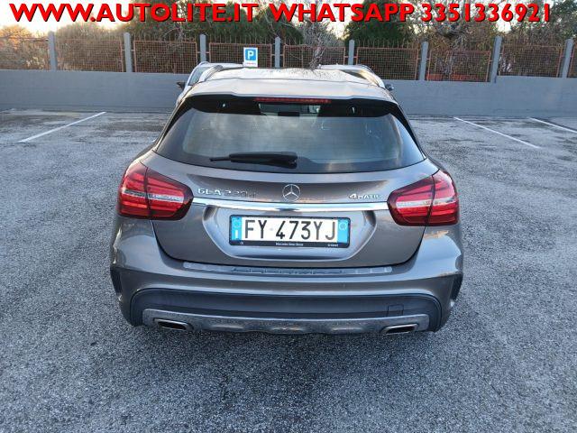 MERCEDES-BENZ GLA 220 d Automatic 4Matic Premium