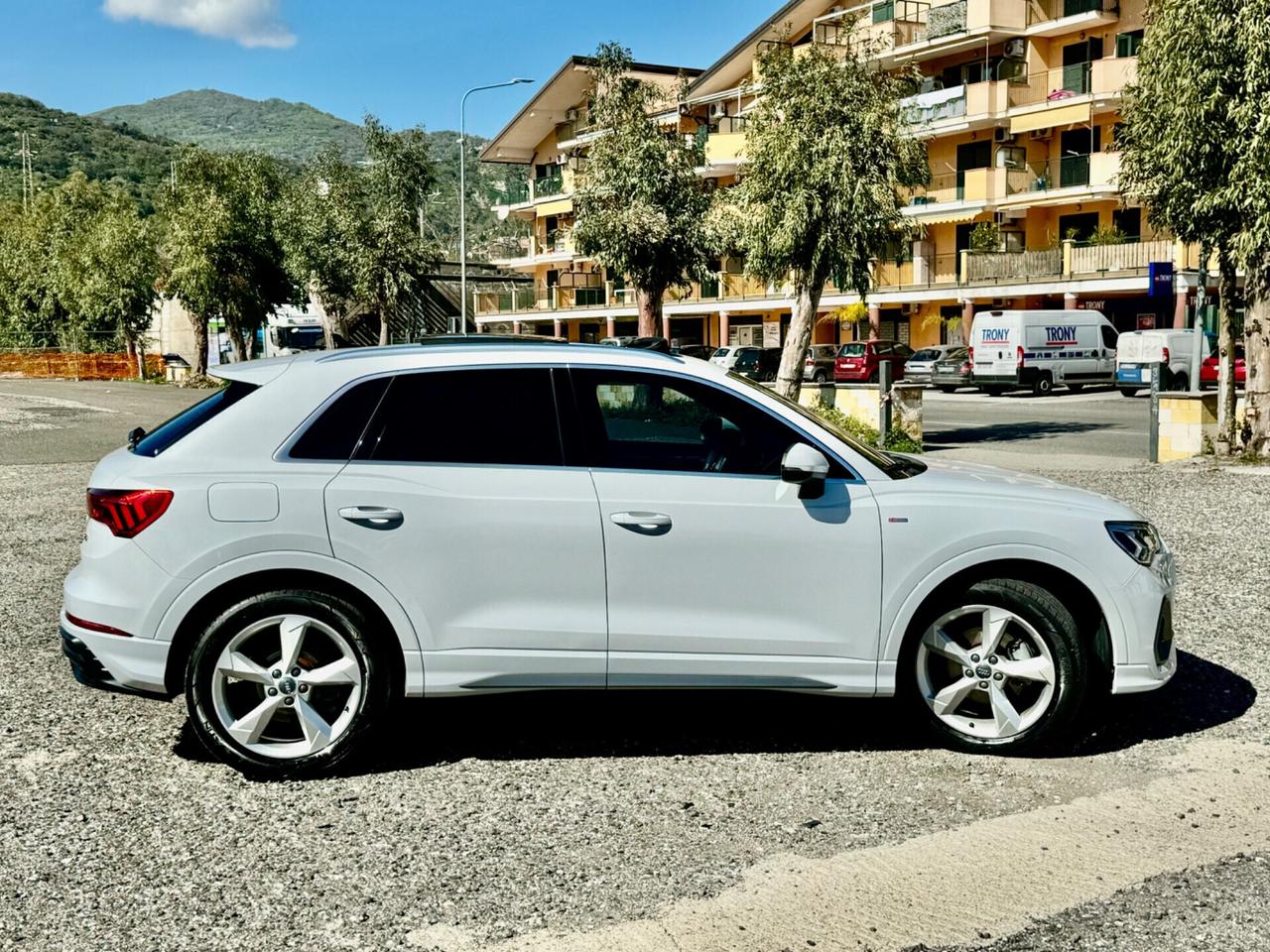 AUDI Q3 35 TDI S TRONIC S LINE EDITION ANNO 2019