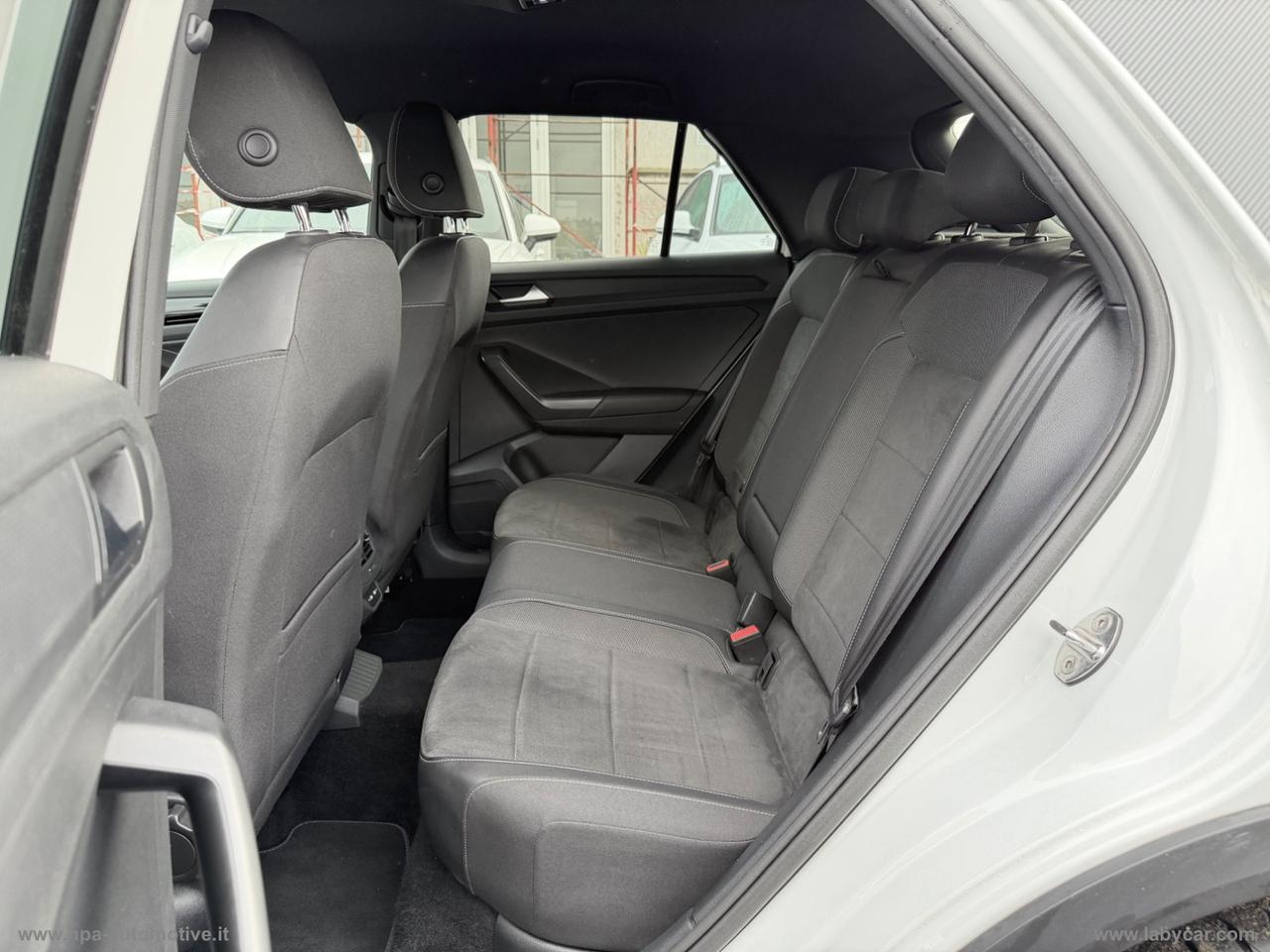 VOLKSWAGEN T-Roc 2.0TDI R-LINE NAVI LED PELLE MATRIX