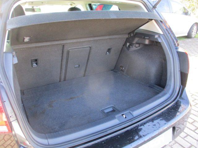 VOLKSWAGEN Golf 1.2 TSI 105 CV 5p. Comfortline Bluetooth/SediliRis