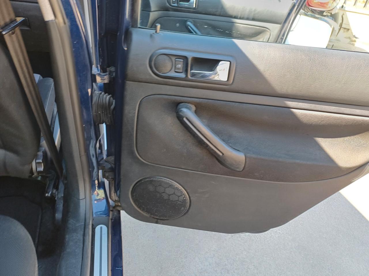 Volkswagen Golf 1.9 TDI/110 CV cat 5p.