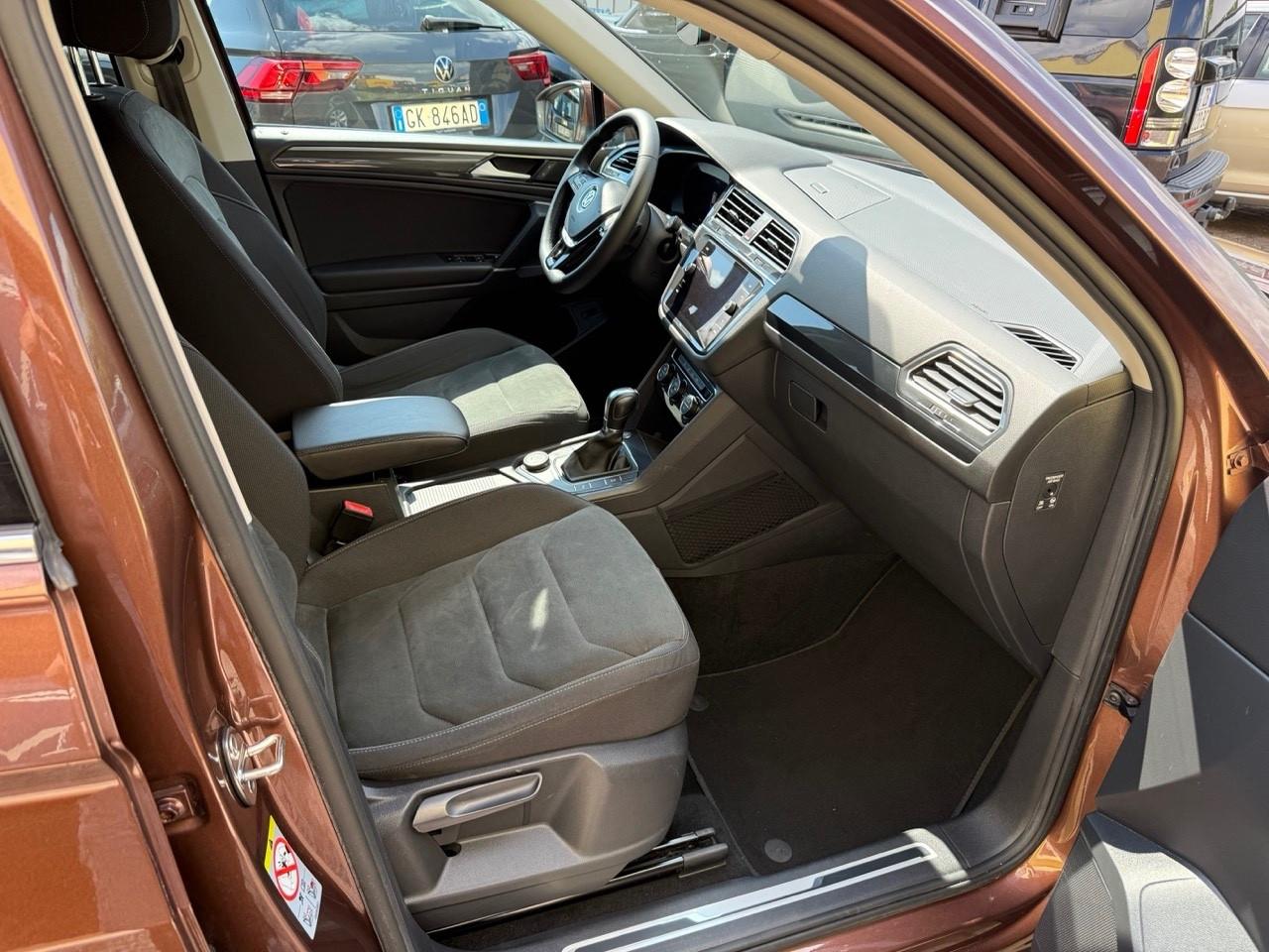 VW Tiguan Allspace 2.0 TDI DSG 4MOTION Advanced/KEYLESS