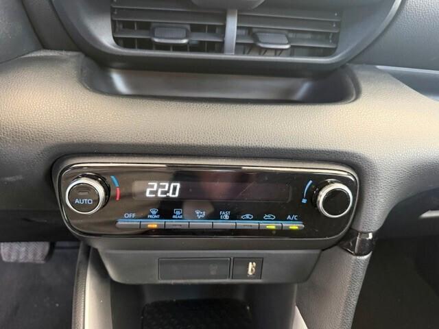 Toyota Yaris 1.5 Hybrid 5 porte Trend 2022