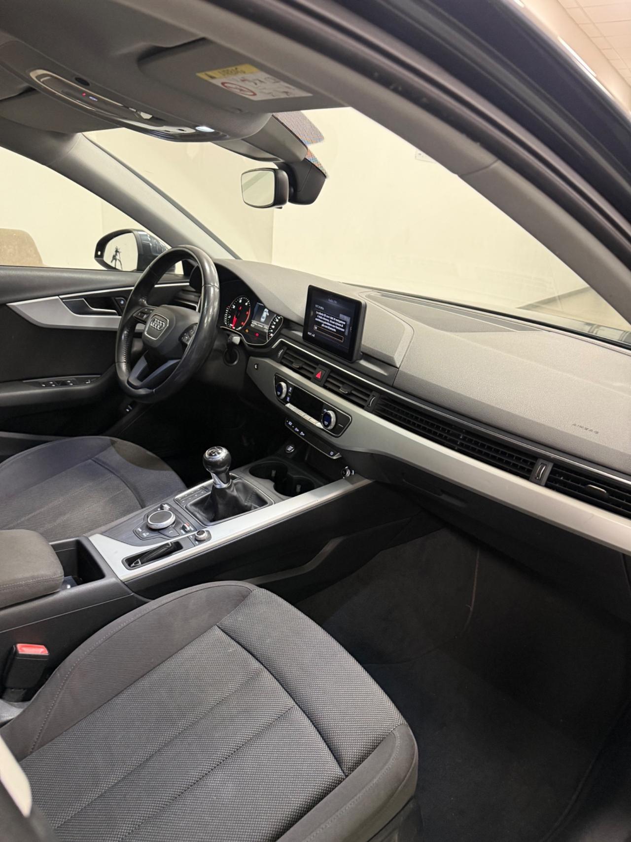 Audi A4 2.0 TDI 150 CV Design