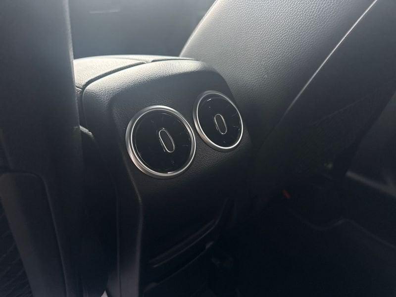 Mercedes-Benz GLA 200 d Premium auto