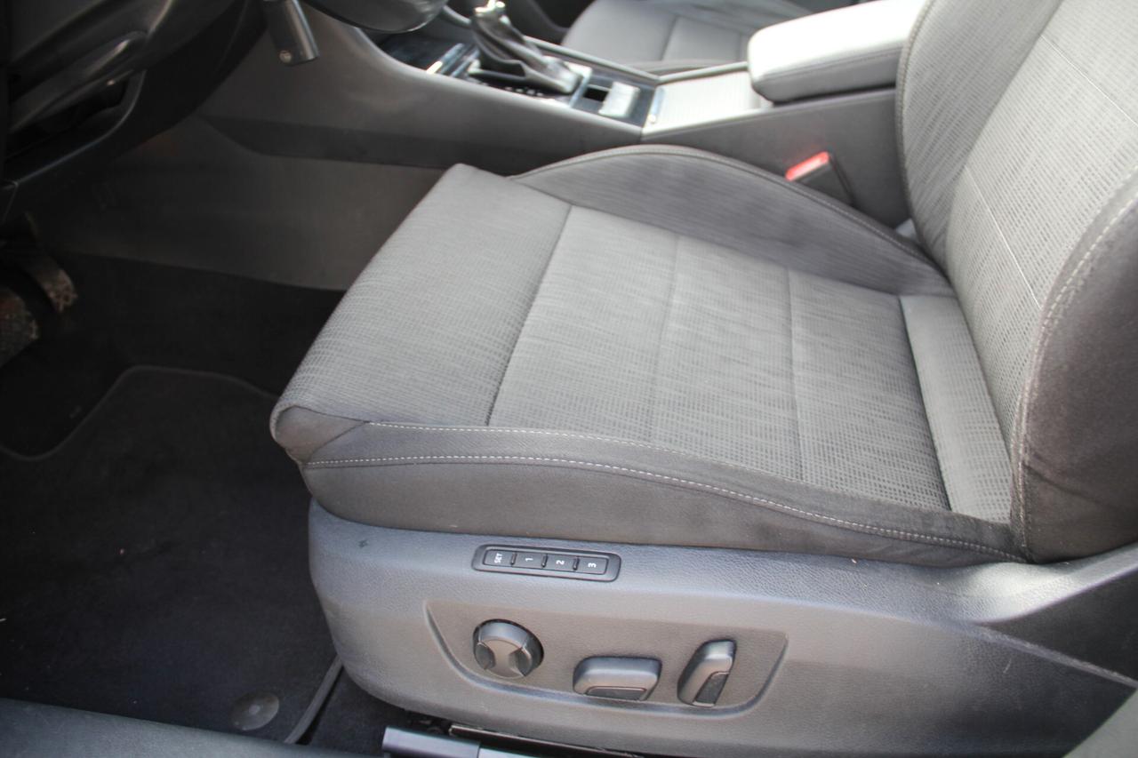 Skoda Superb 2.0 TDI DSG Wagon Executive (KW 110 - CV 150)