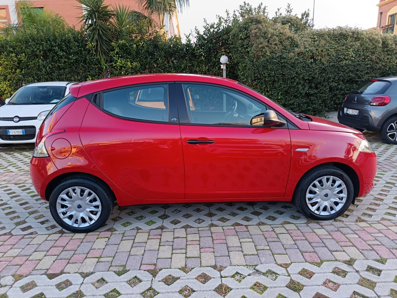 Lancia Ypsilon 1.2 69 CV 5 porte GPL S&S Elefantino Blu