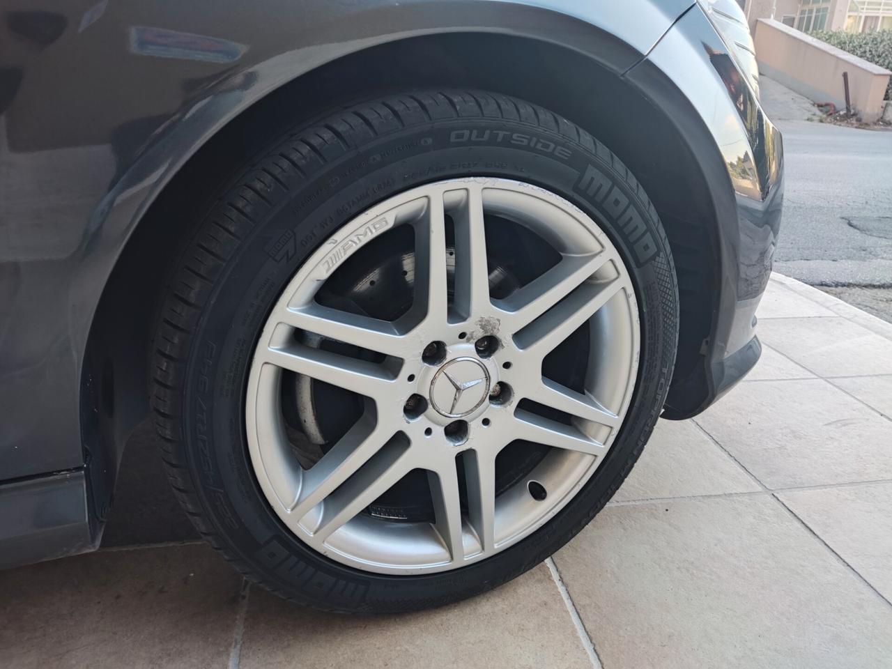 Mercedes C220 CDI sw Avantgarde AMG