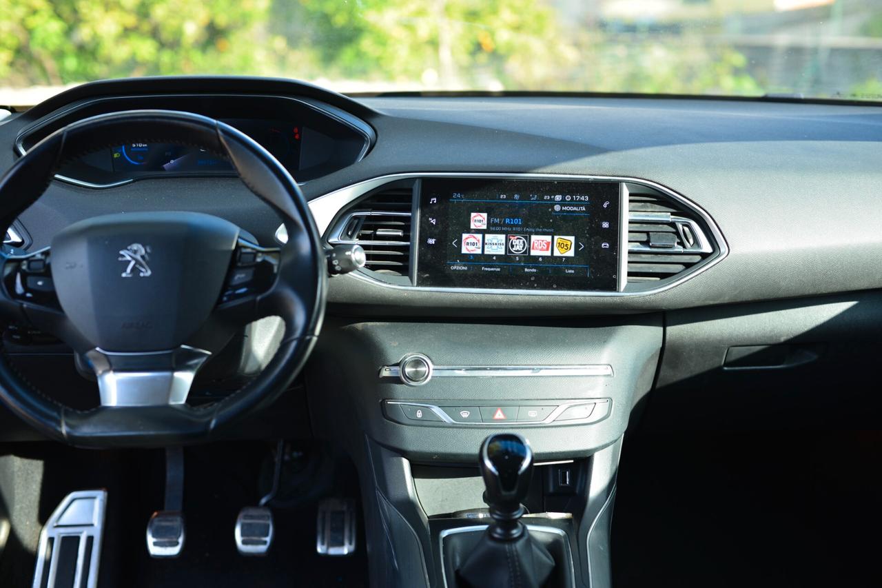 Peugeot 308 BlueHDi 130 S&S EAT8 Allure Pack