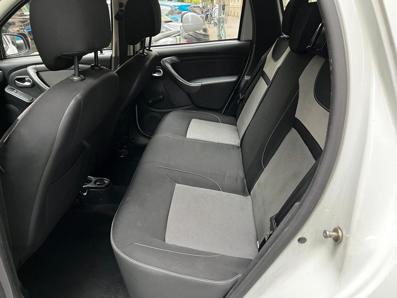 Dacia Duster 1.6 115CV Start&Stop 4x2 GPL Lauréate