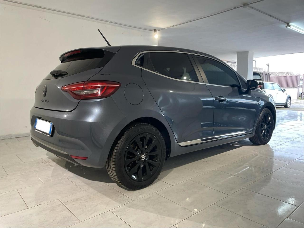 RENAULT - Clio Zen GPL BLACK EDITION NEOPATENTATI