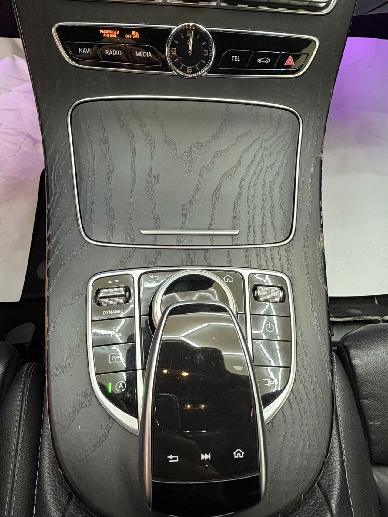 Mercedes-benz E 220 d Auto Premium Plus