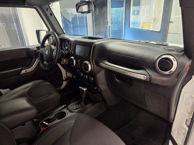 JEEP Wrangler Unlimited 2.8 CRD DPF Rubicon