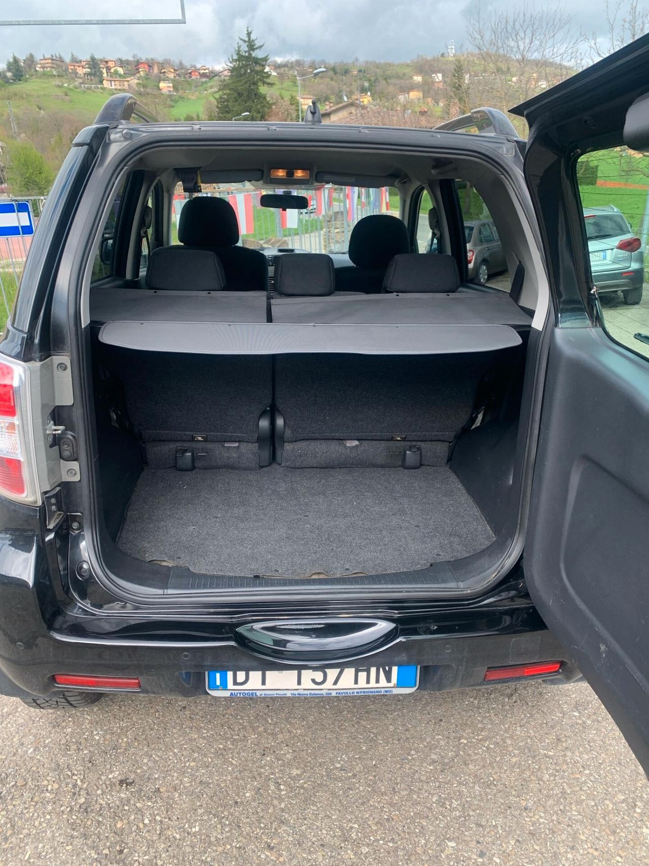 Daihatsu Terios neo patentati, 4x4, 139000 km, unico proprietario, sempre manutentato, tagliandato ora.