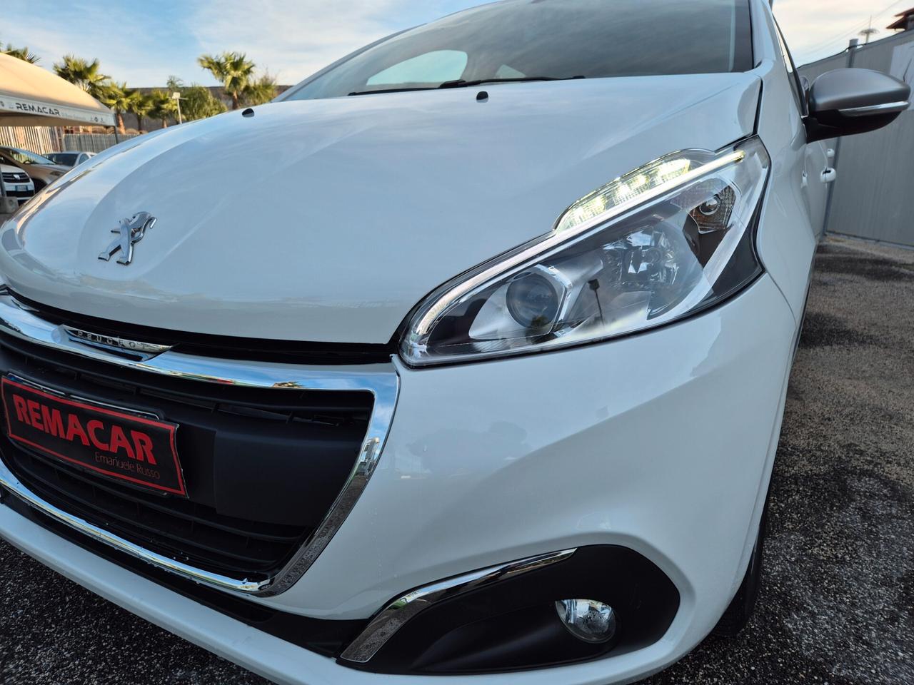 Peugeot 208 RESTAYLING 82 CV Allure NUOVA FULL 2017