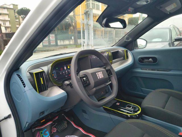 FIAT Grande Panda 1.2 Hybrid 110 CV S&S Business