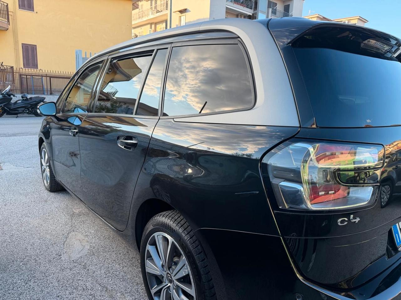 Citroen Grand C4 Picasso 1.6 e-HDi 115 ETG6 Exclusive